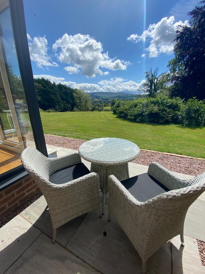 Cwmbach Lodge Luxury B&B Glasbury Exterior foto